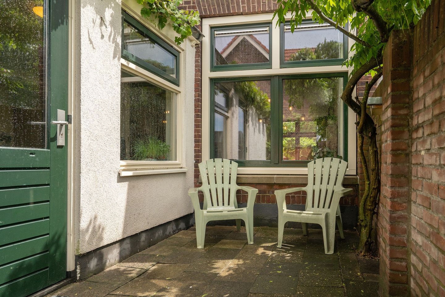 Photo 20 of Surinamestraat 32