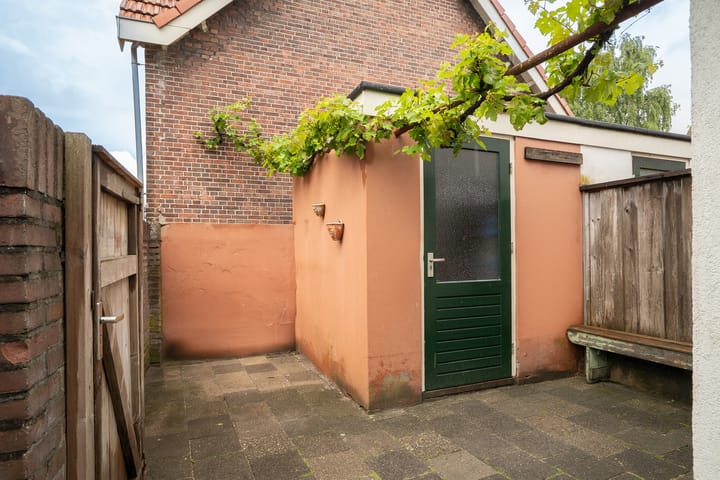 Foto 23 van Surinamestraat 32