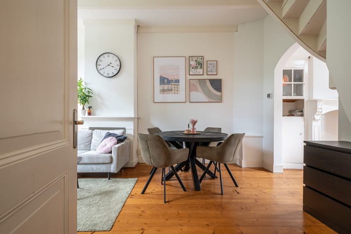 Photo 12 of Moesstraat 115