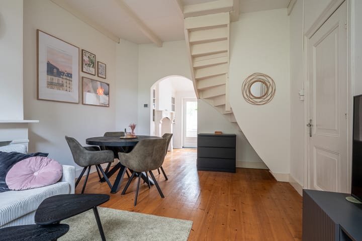 Photo 16 of Moesstraat 115