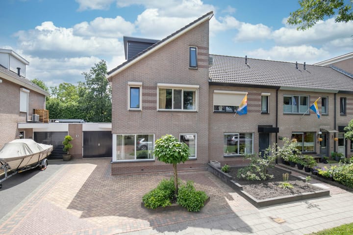 Foto 10 van Slinger 13