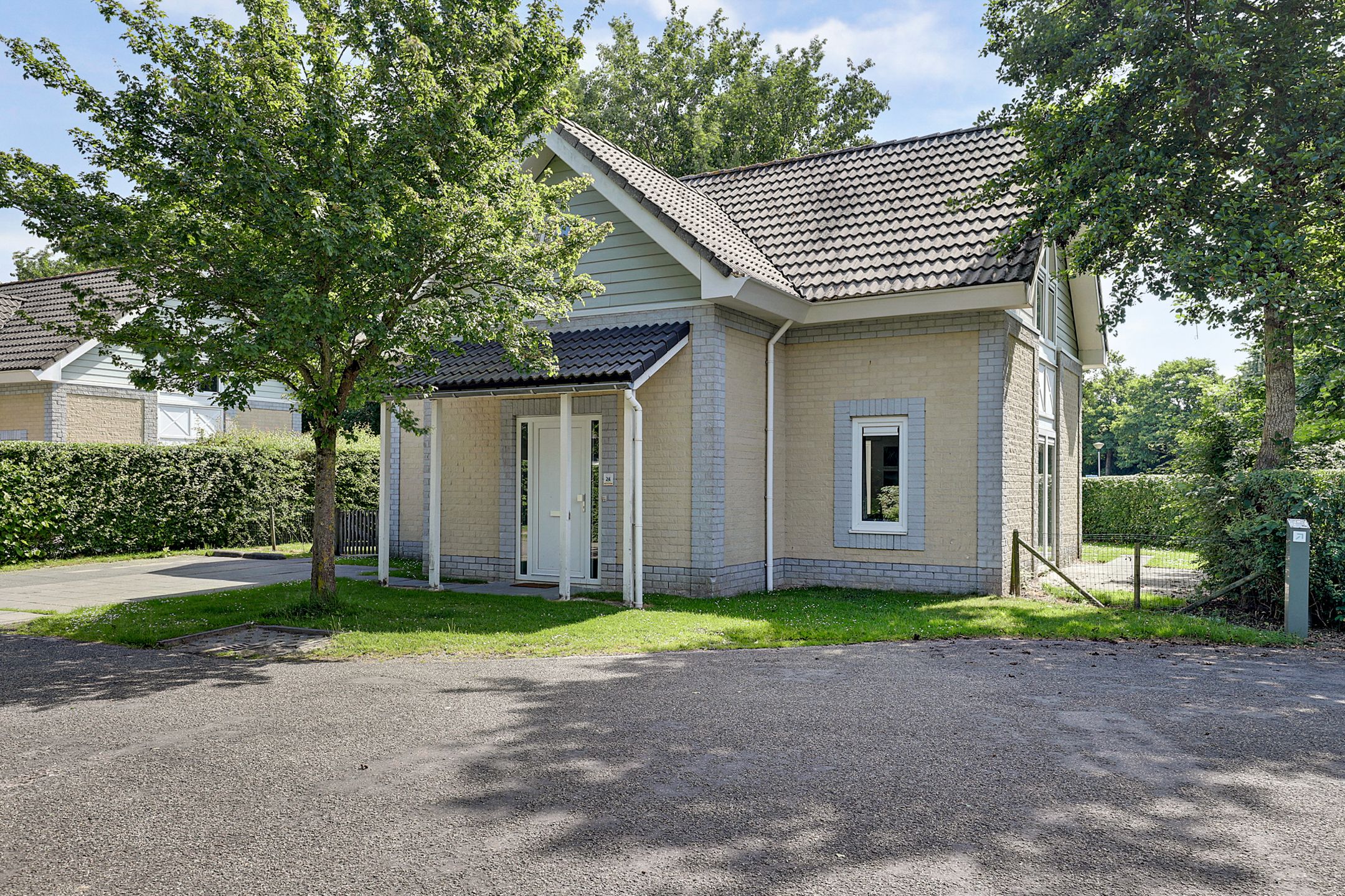 4-bedroom freehold villa in Kamperland — photo 4 of 5