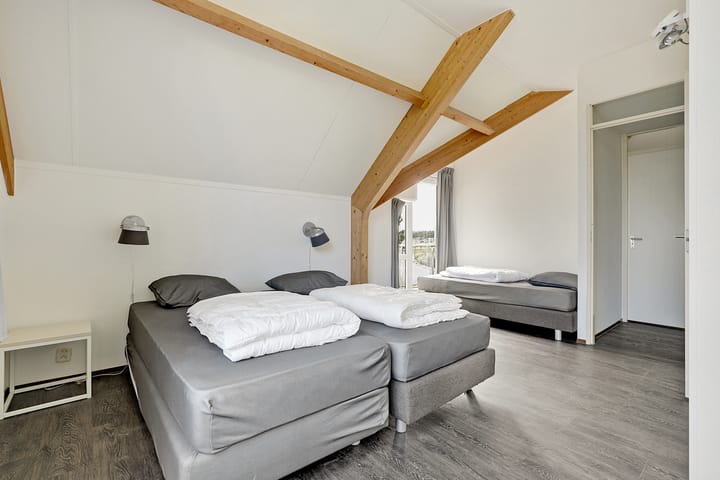 Vrijstaande woning te koop: Watergang 24, Kamperland