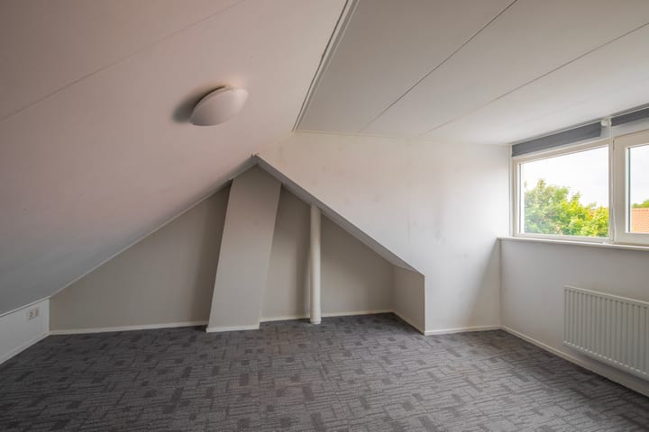 Foto 19 van Karperstraat 70