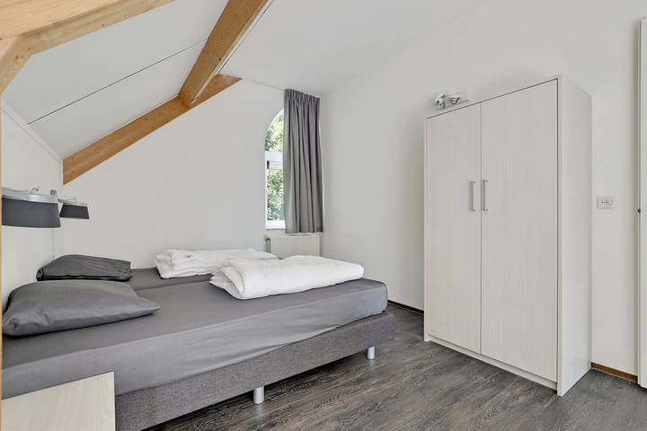 Vrijstaande woning te koop: Watergang 24, Kamperland