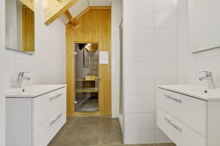 Vrijstaande woning te koop: Watergang 24, Kamperland