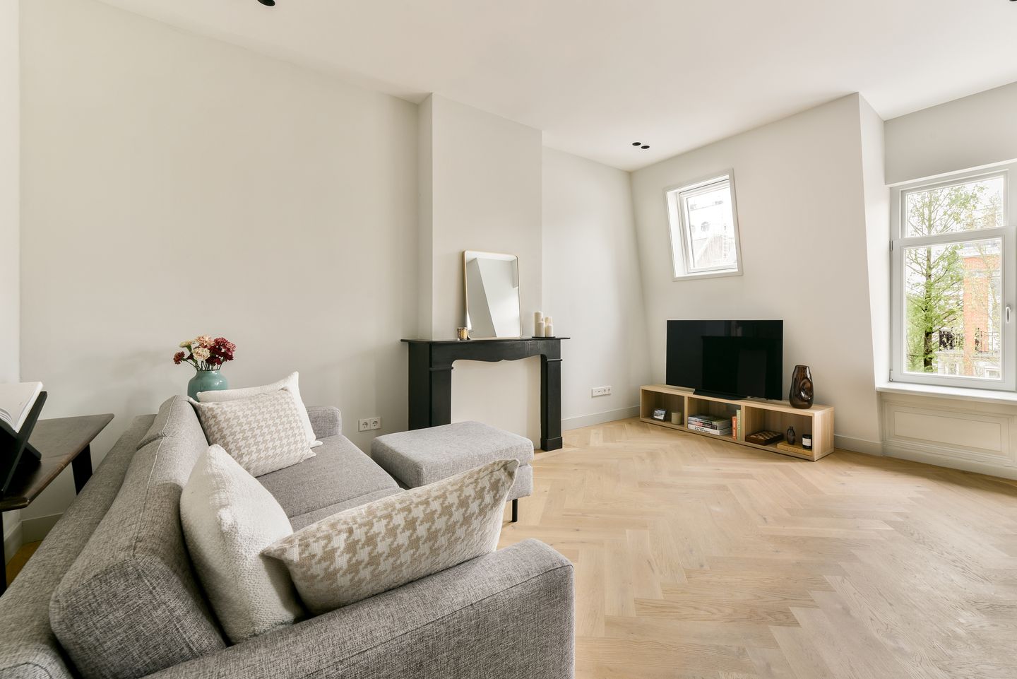 Foto 10 van Koninginneweg 65-3