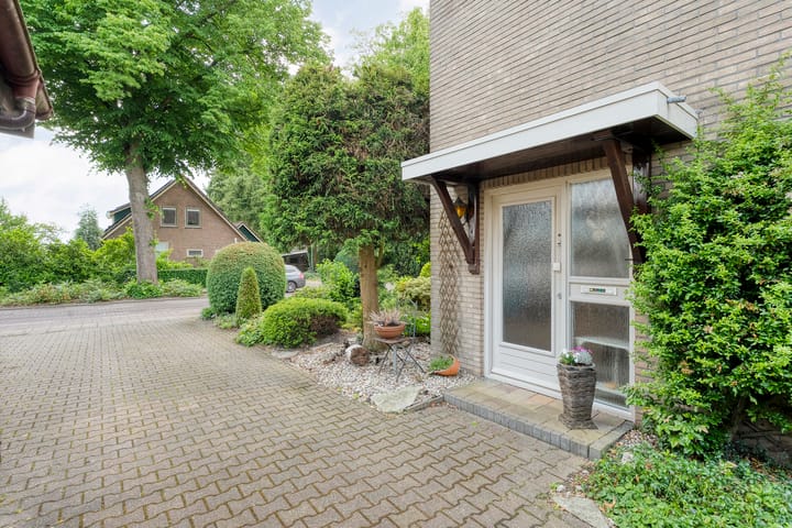 Photo 6 of Hardenbergerweg 85