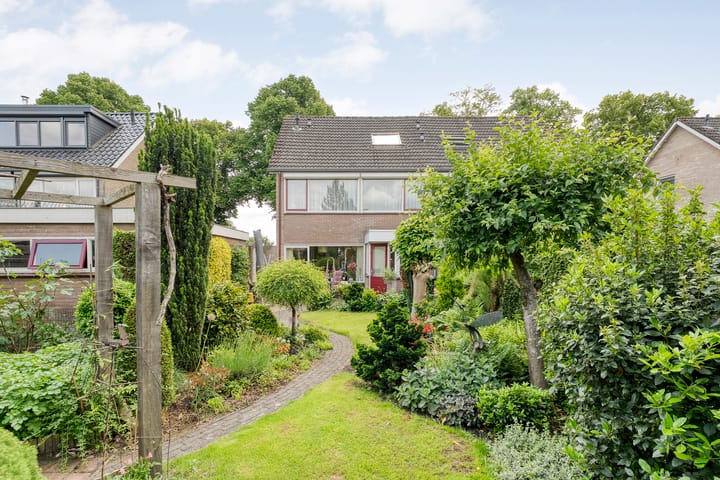 Photo 38 of Hardenbergerweg 85