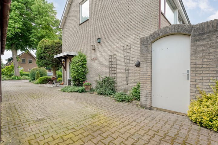 Photo 41 of Hardenbergerweg 85