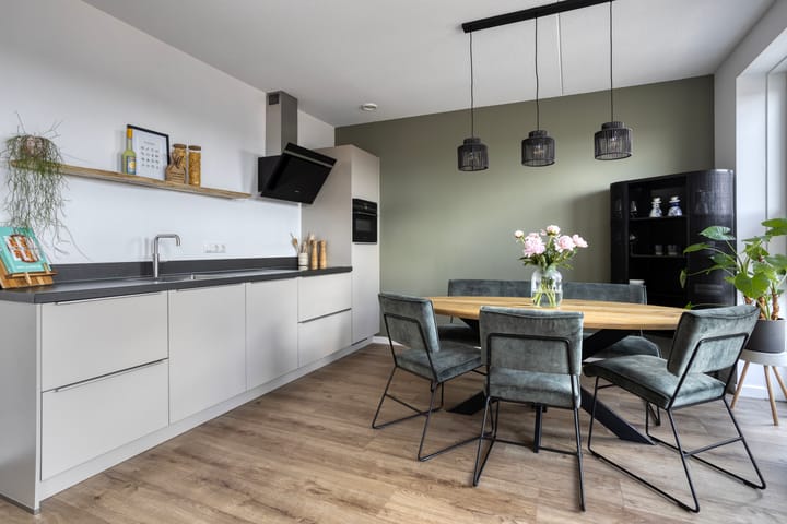 Photo 2 of Margaretha Havermanstraat 65