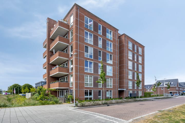 Photo 4 of Margaretha Havermanstraat 65