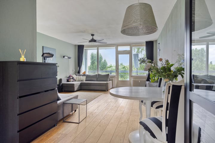 Photo 2 of Zangvogelweg 14