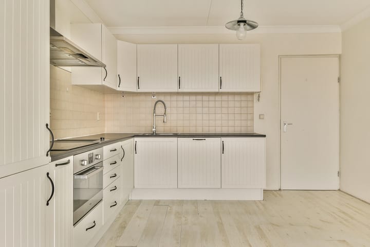 Photo 10 of Kiekstraat 30