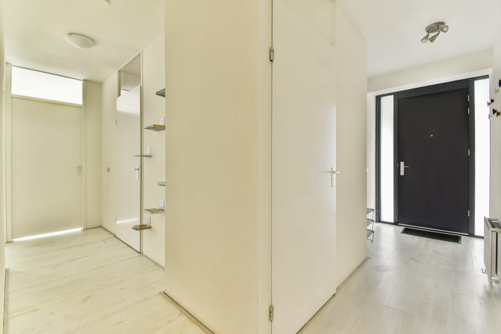 Photo 12 of Kiekstraat 30