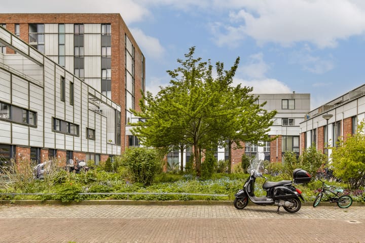 Photo 23 of Kiekstraat 30