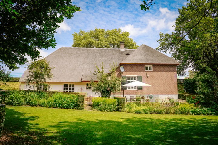 Foto 3 van Waalbandijk 11