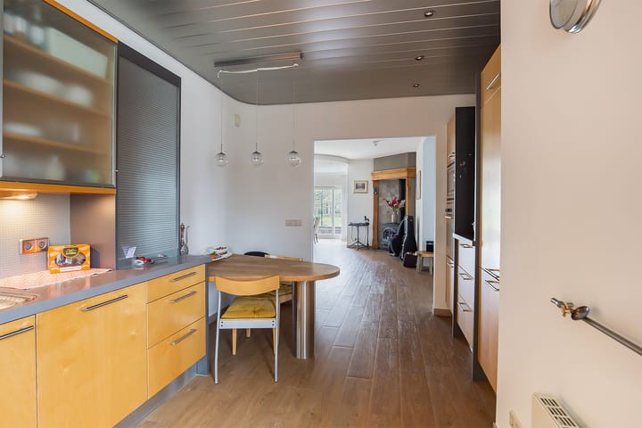 Photo 27 of Groenling 19