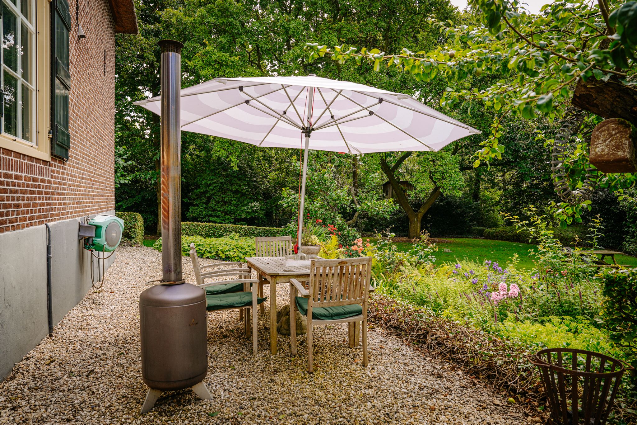 Foto 57 van Waalbandijk 11