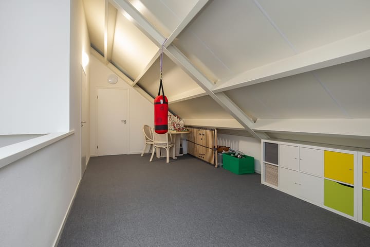 Photo 51 of Groenling 19