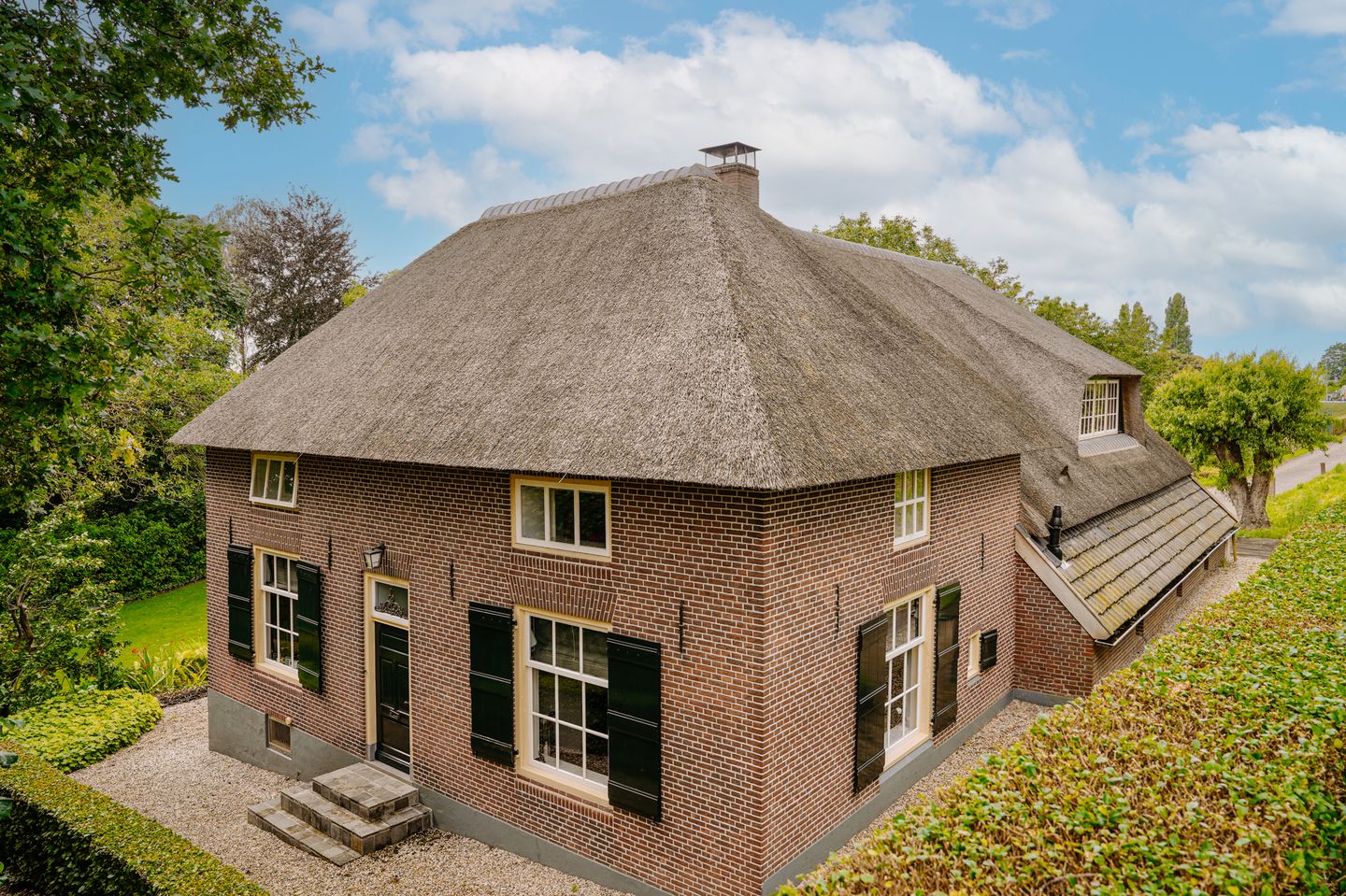 Foto 70 van Waalbandijk 11