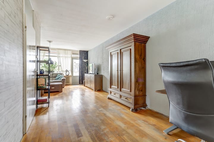 Foto 7 van Looiersplein 6