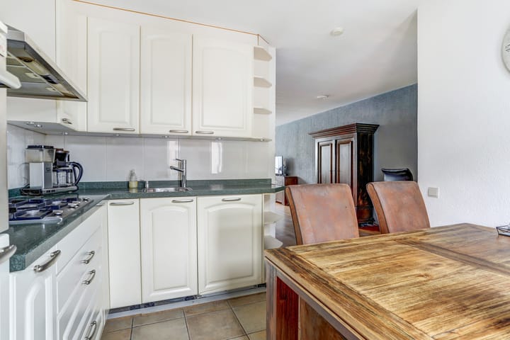 Foto 12 van Looiersplein 6