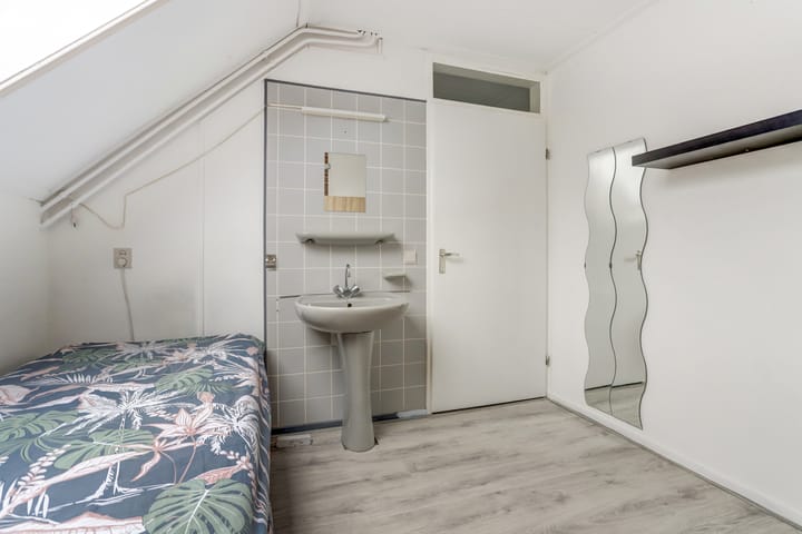 Foto 20 van Looiersplein 6