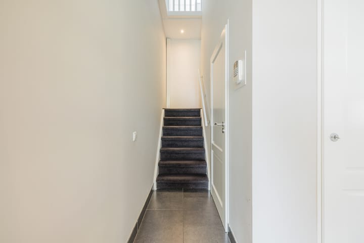 Foto 8 van Camphuijsenstraat 17