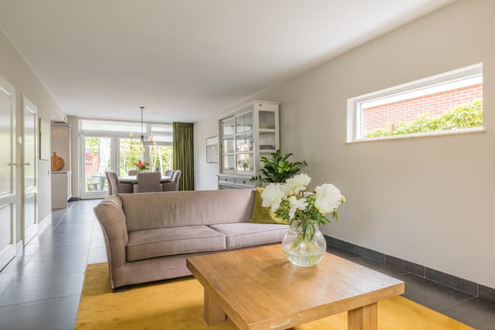 Foto 15 van Camphuijsenstraat 17