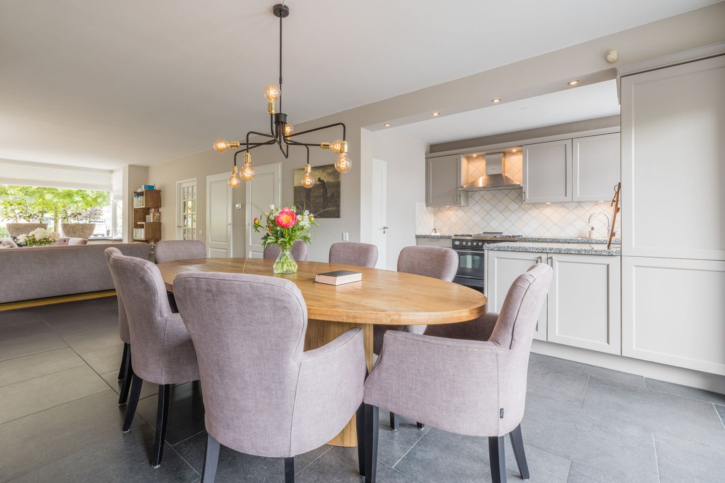 Foto 19 van Camphuijsenstraat 17