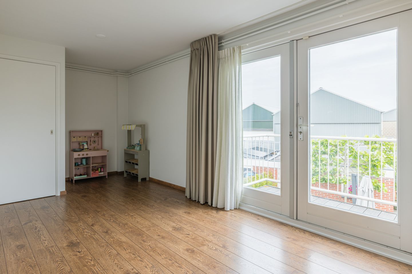 Foto 25 van Camphuijsenstraat 17