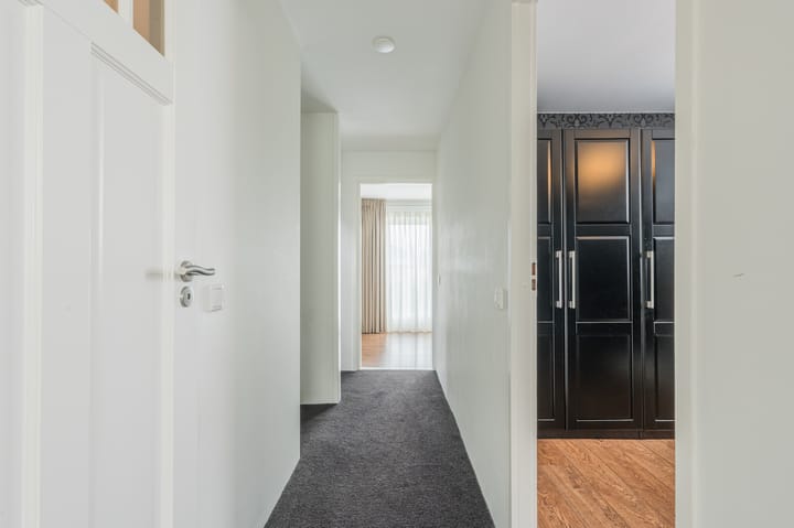 Foto 36 van Camphuijsenstraat 17