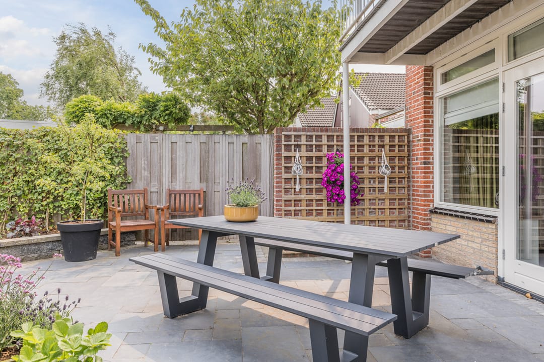 Foto 47 van Camphuijsenstraat 17