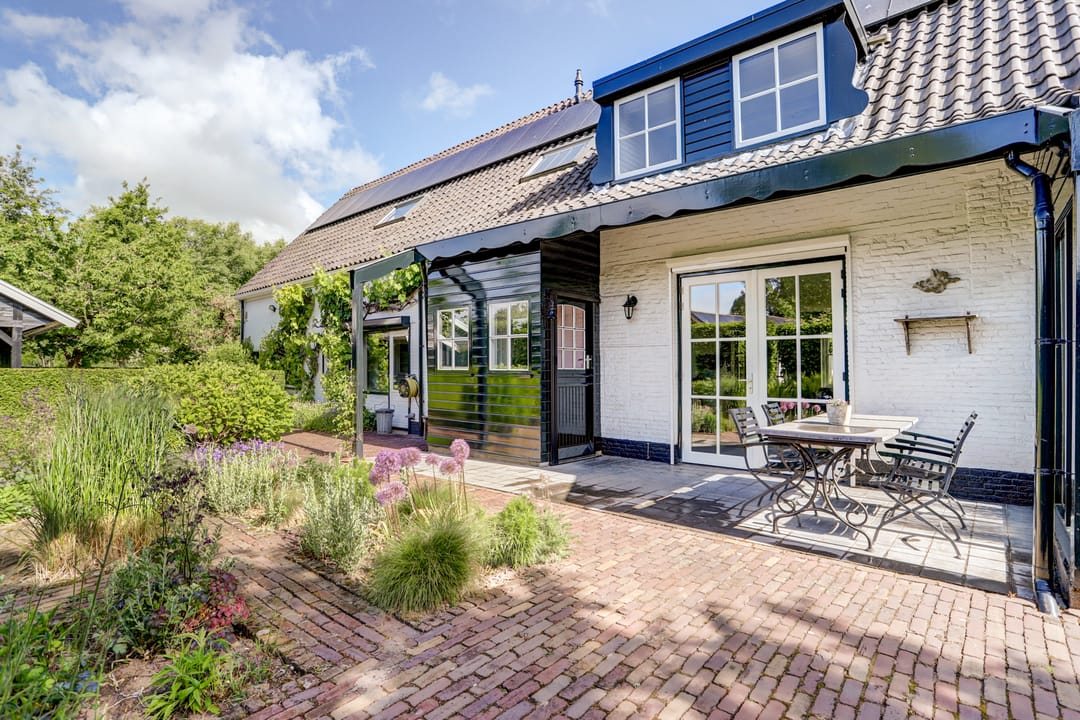 Photo 2 of Kerkeinde 14