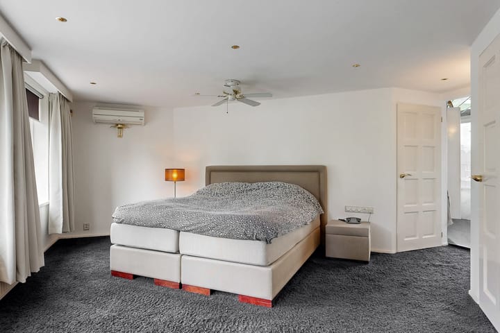 Foto 18 van Prinses Christinalaan 37