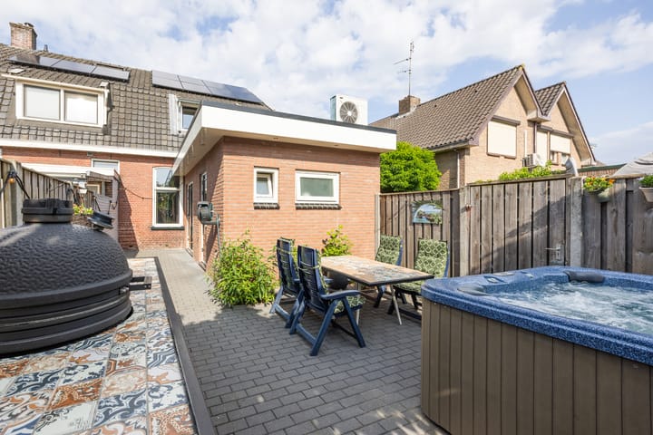 Foto 42 van Boekeloseweg 105