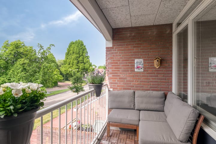 Foto 15 van Huzarenstraat 49