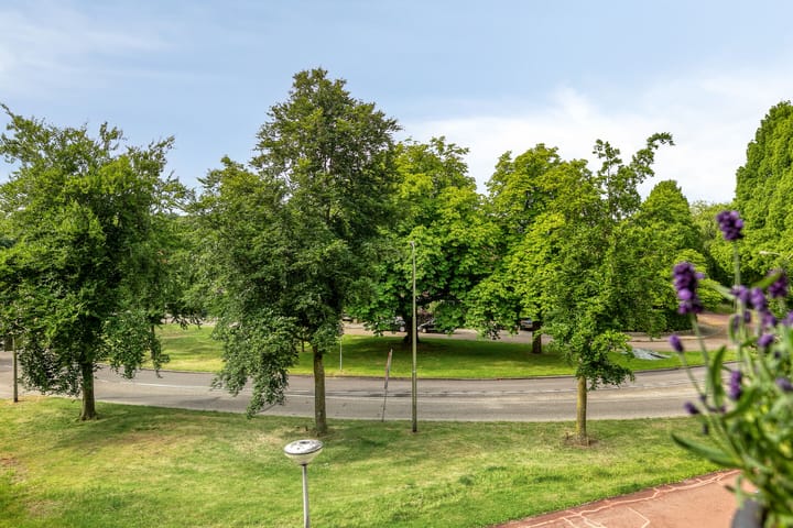 Foto 16 van Huzarenstraat 49