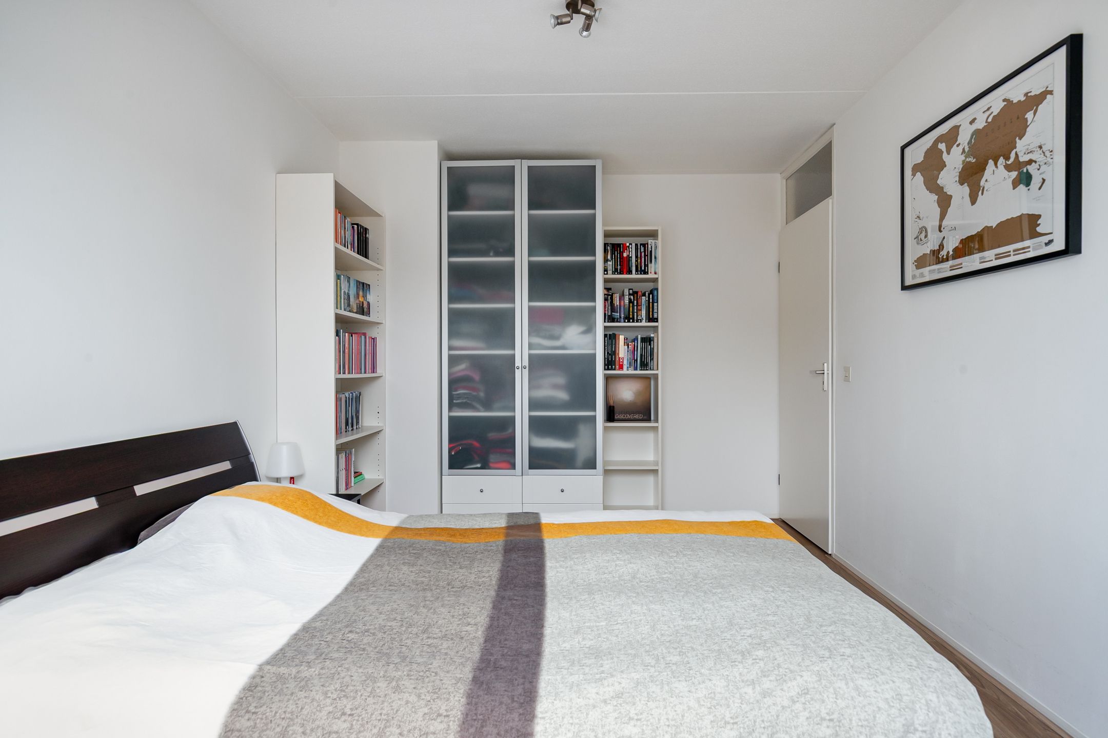 Foto 24 van Huzarenstraat 49