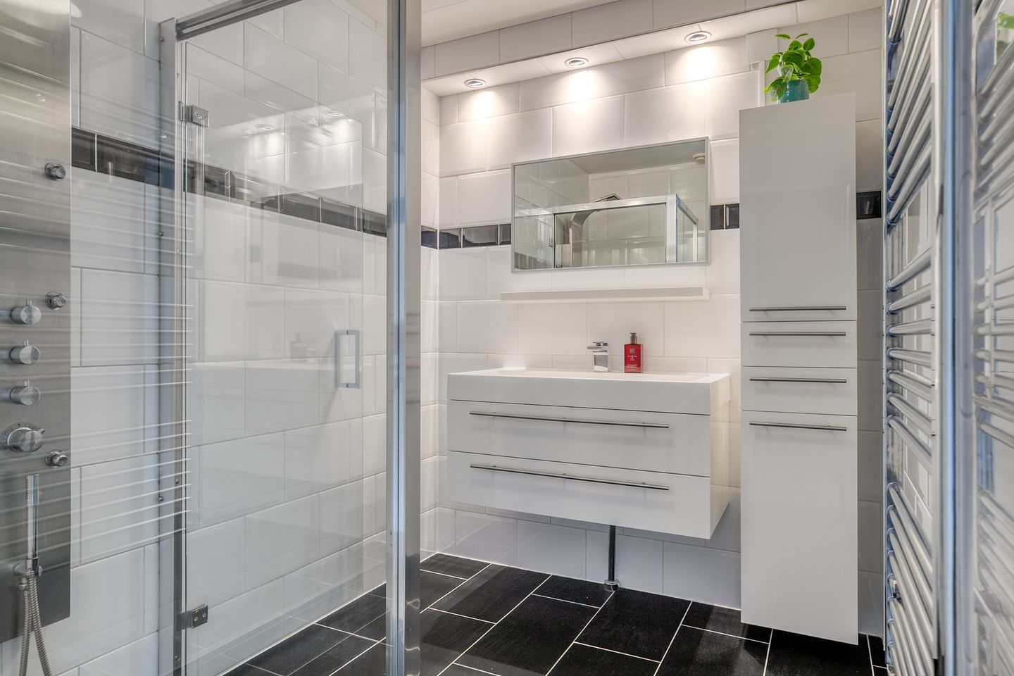 Foto 25 van Huzarenstraat 49