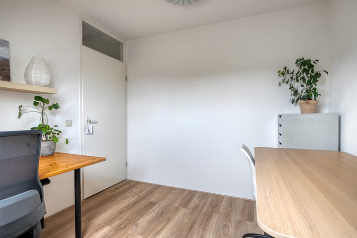 Foto 28 van Huzarenstraat 49