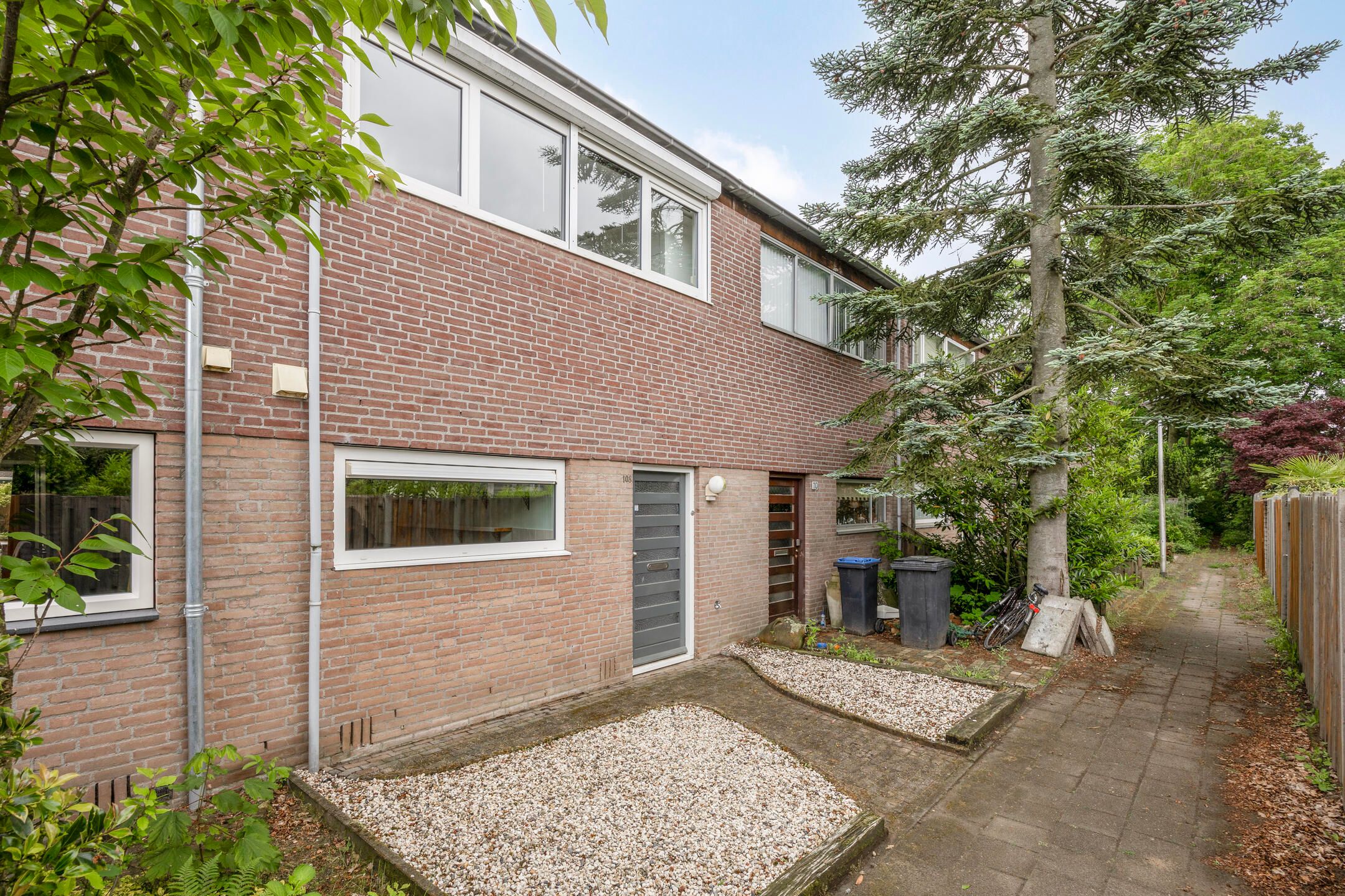 Photo 6 of Basstraat 108