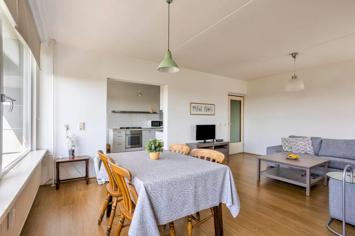 Photo 13 of Westelijk Halfrond 205