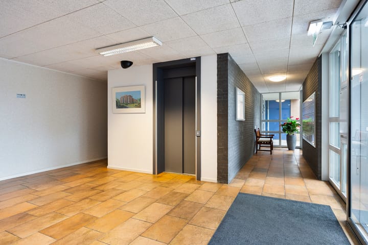 Photo 8 of Hulststraat 93