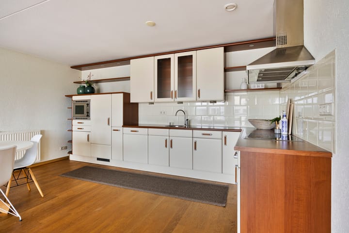 Photo 18 of Hulststraat 93