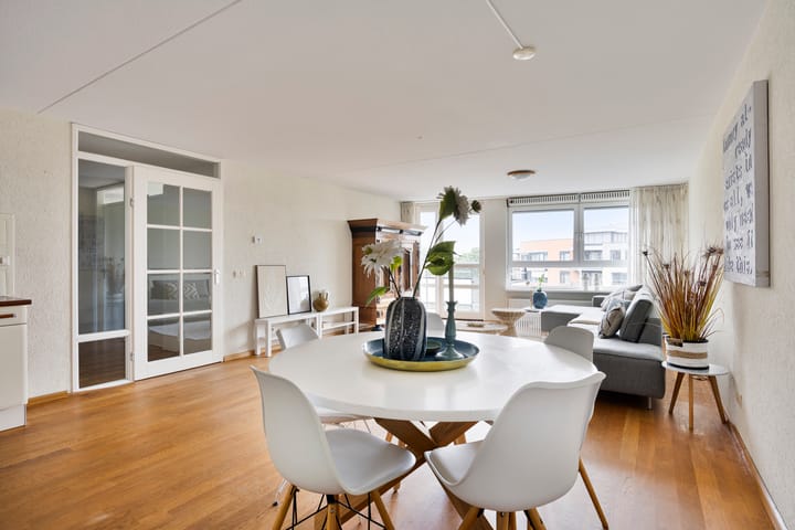 Photo 19 of Hulststraat 93