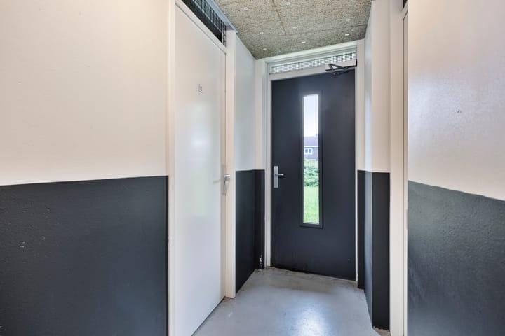 Photo 33 of Hulststraat 93