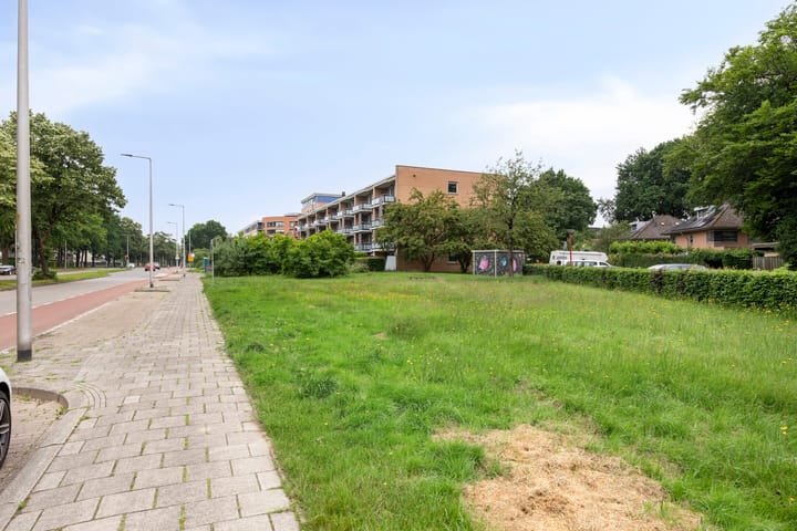 Photo 41 of Hulststraat 93