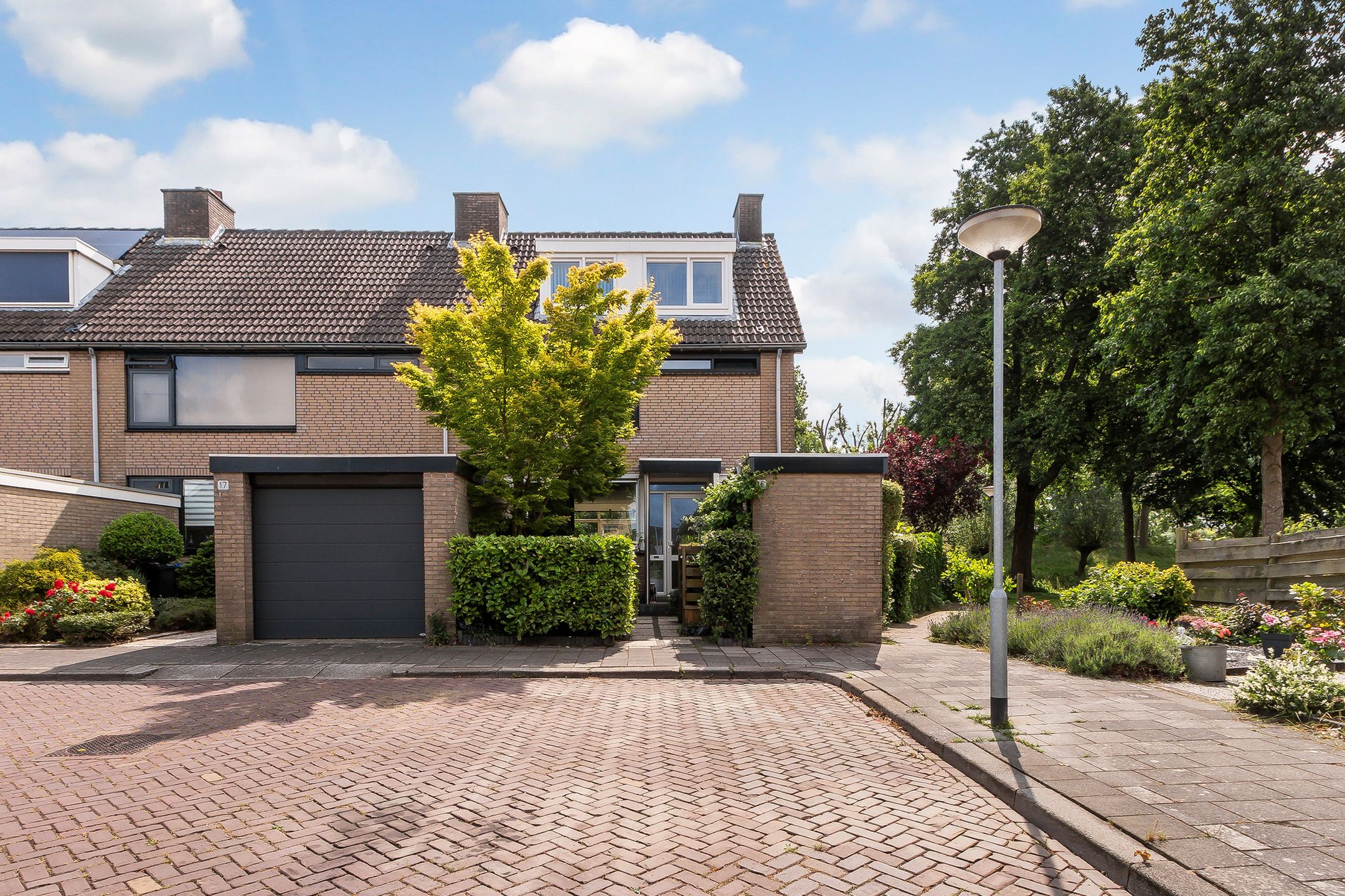 Foto 3 van Phoenixring 15